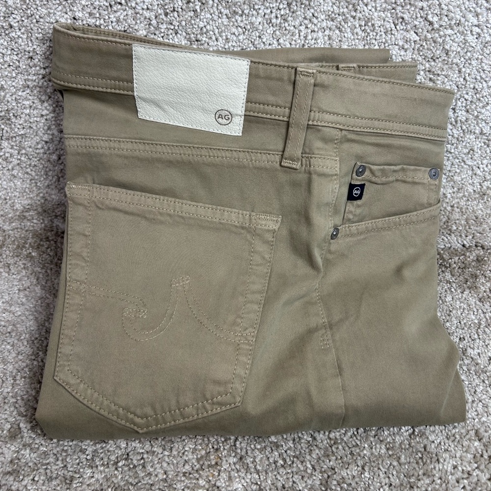 AG Adriano Goldschmied The Graduate Tailored Leg Khaki Jeans - Men’s 32x34 NWOT